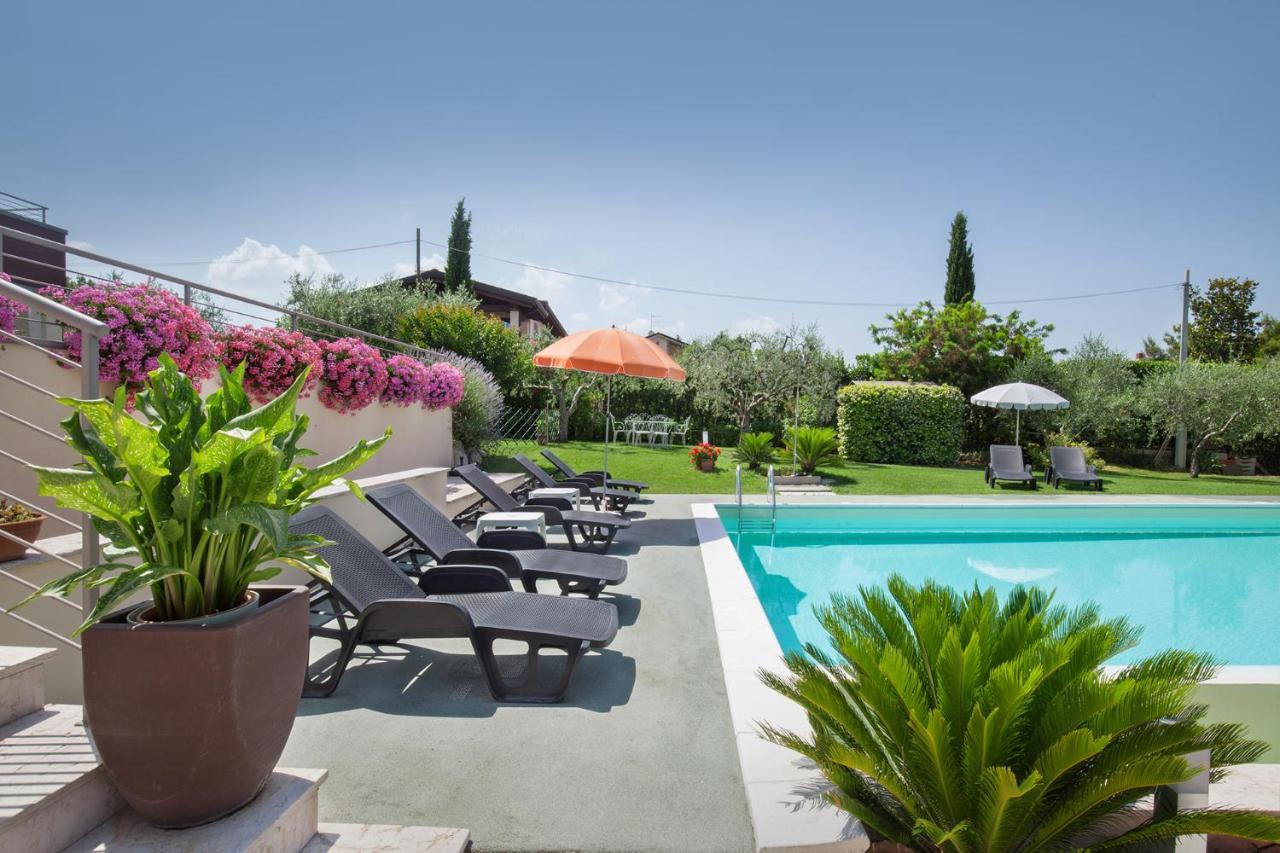 Villa Aurora-Holiday Home Apt 1 Bardolino Exterior foto